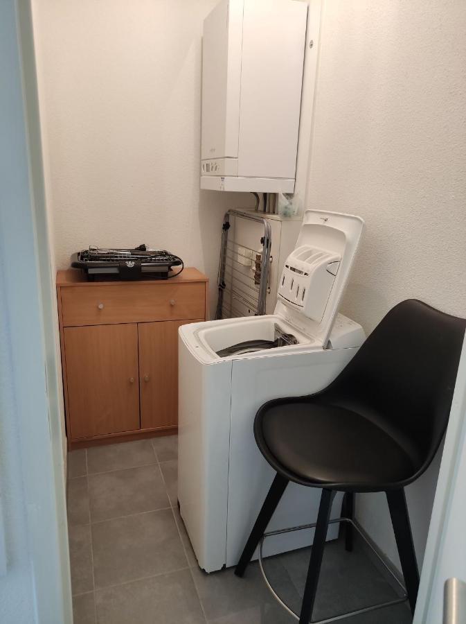 Superbe Appartement En Rez-De-Jardin A Лантон Екстериор снимка
